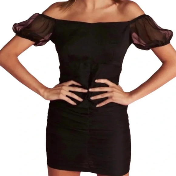 Lioness Mini Dress Black Ruched Gathered Off Shoulder puff Sleeve Size Medium - Picture 3 of 12